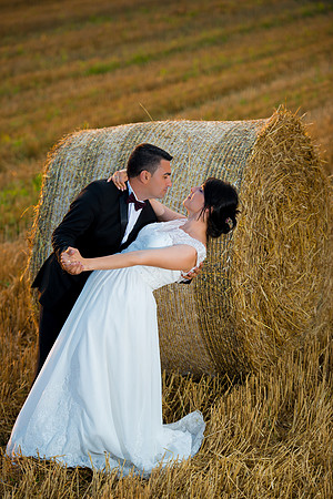 Cleveland's Love Captured Unveiling the Best Wedding Photographer