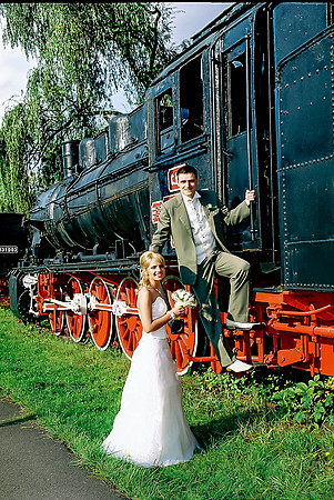 Cleveland's on Pinnacle of Romance  Best Wedding Photographer